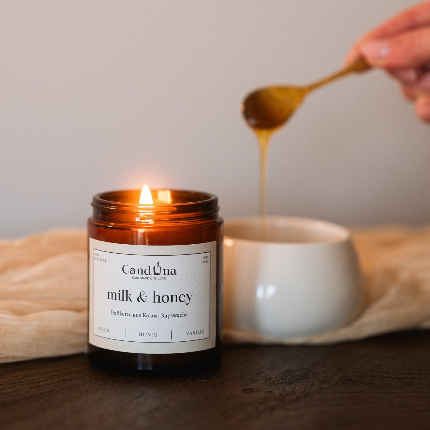 milk & honey Duftkerze